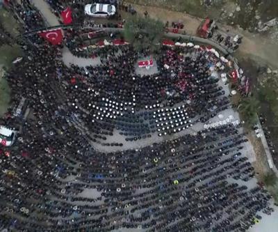 Afrin şehidini 15 bin kişi uğurladı