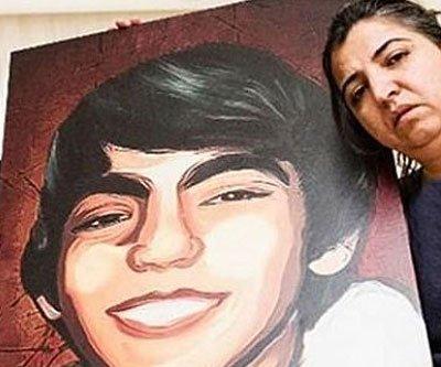 Berkin Elvanın annesi Gülsüm Elvan işten çıkarıldı
