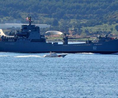 Rus askeri gemileri Çanakkale Boğazından geçti