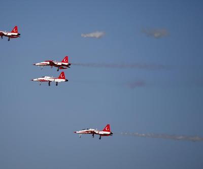 Eurasia Airshowda Türk Yıldızlarından muhteşem gösteri
