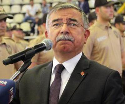 Bakan Yılmaz: Eylüle kadar 25 bin öğretmen atayacağız