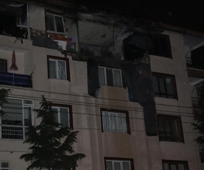 Başkentte apartmanın 4. katına yıldırım düştü