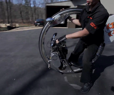 Tek tekerden oluşan motosiklet Monowheel