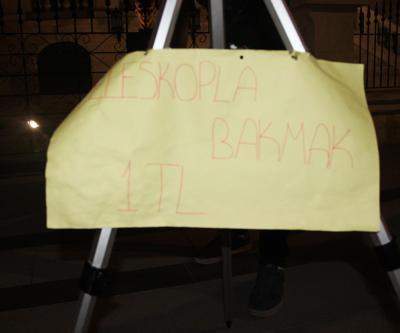 Kanlı Ay tutulmasını fırsata çevirdi
