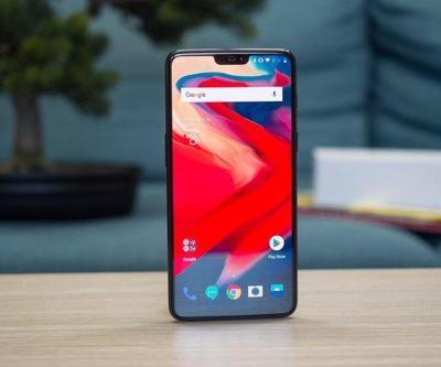 iPhone X ve Galaxy S9’u geride bıraktı