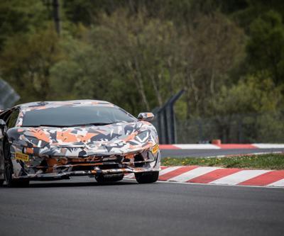 Lamborghini Pirelli ile rekorda