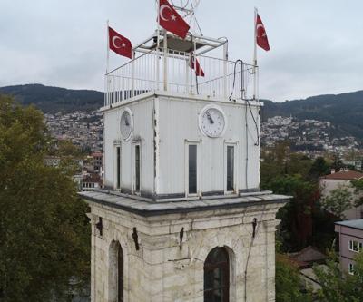 Tarihi saat kulesi PVC ile kaplandı