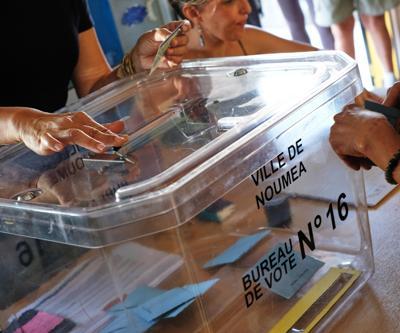 Yeni Kaledonya bağımsızlık için sandık başında