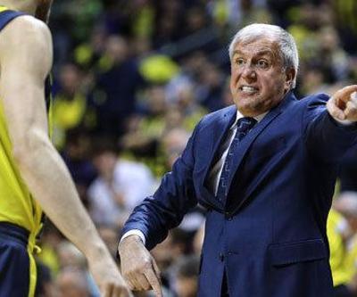 Obradovic ve Vesely kalıyor