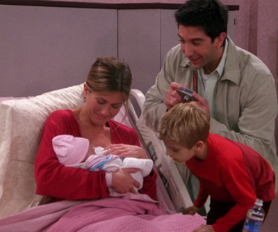 Friends dizisindeki Ben ve Emma şimdi ne yapıyor
