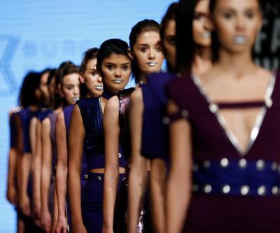 Antalya Fashion Week ünlü tasarımcıların defilesiyle başladı