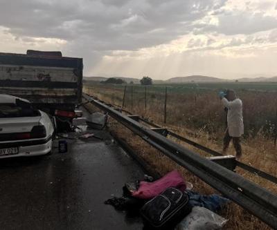 TIR ile otomobil çarpıştı: 1 ölü, 7 yaralı