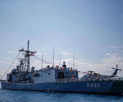 TCG Gelibolu F-493 firkateyni ziyarete açıldı