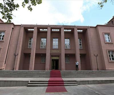 Eski HSYK üyesi Yıldırıma FETÖden hapis