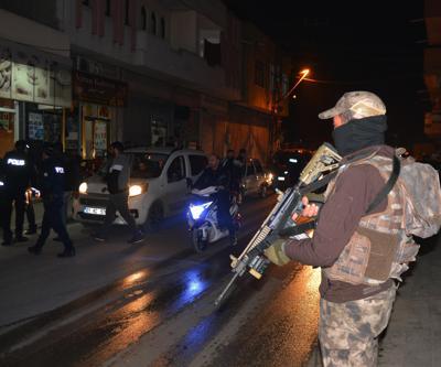 Bin polis katıldı Adanada nefes kesen operasyon