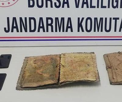 Bursada 1000 yıllık iki İncil ele geçirildi