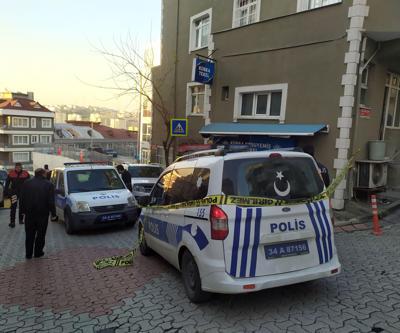 Akrabaların kavgasında araya giren komşu yaralandı