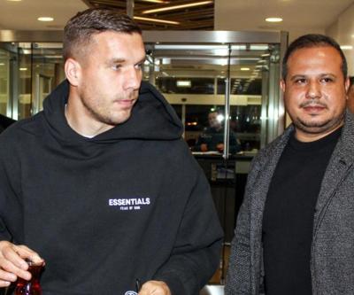Antalyaspor Lukas Podolskiyi açıkladı