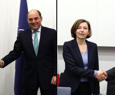 Bakan Akar, İngiliz ve Fransız mevkidaşıyla görüştü