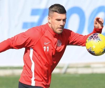 Lukas Podolski izin gününde çalıştı