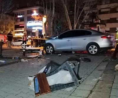 Bankta oturan çift dehşeti yaşadı