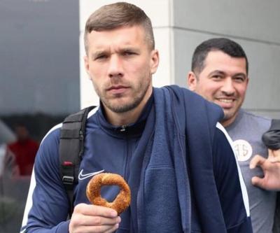 Lukas Podolski paylaşımını sildi