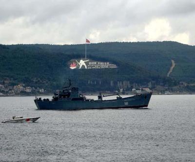 Rus savaş gemisi Çanakkale Boğazından geçti