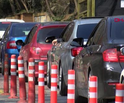 Salgına rağmen kuyruk oluştu