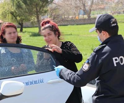 Dışarı çıkıp, otostop yapan 20 yaş altındaki Feriştah: Ceza yazın, dedem sağlam