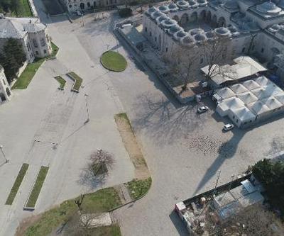 İstanbulun boş kalan meydanları havadan görüntülendi