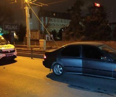 Çalıntı araçla polisi yaraladılar