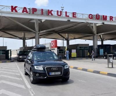 Son dakika: Gurbetçiler, koronavirüs tedbirleriyle Kapıkuleden giriş yapıyor
