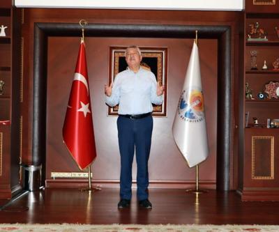 Adana Büyükşehir Belediyesine icra şoku: Başkanlık makamındaki eşyalara el konuldu