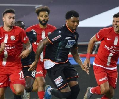 Antalyaspor ligde kalmayı garantiledi