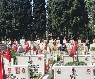 Son dakika... Edirnekapı Şehitliğinde bayram ziyareti