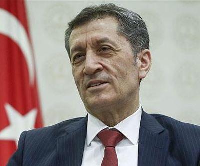 Milli Eğitim Bakanı Ziya Selçuktan uzaktan eğitime ilişkin paylaşımlar