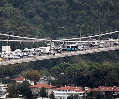 Fatih Sultan Mehmet Köprüsünde intihar girişimi trafiği kilitledi