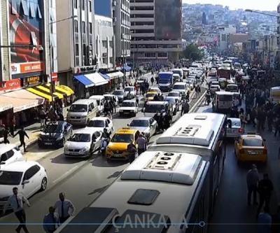 İzmirde deprem sırasındaki korku ve panik mobese kameralarında