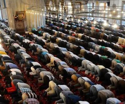 Cuma namazı nasıl kılınır, kaç rekattır Diyanet cuma namazı kılınışı