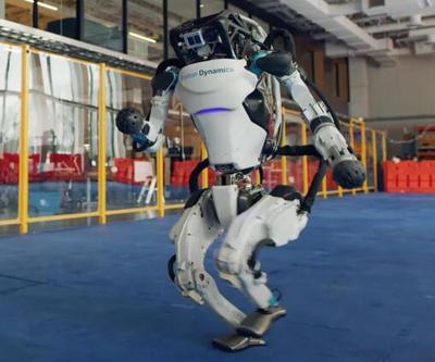 Boston Dynamicsin robotu şimdi de dans etti