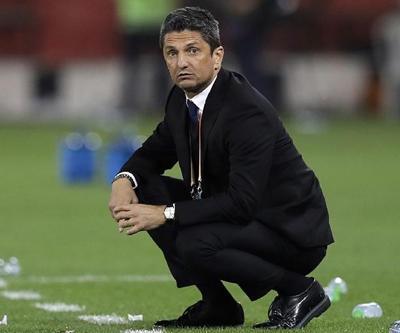 Razvan Lucescu ile yollar ayrıldı