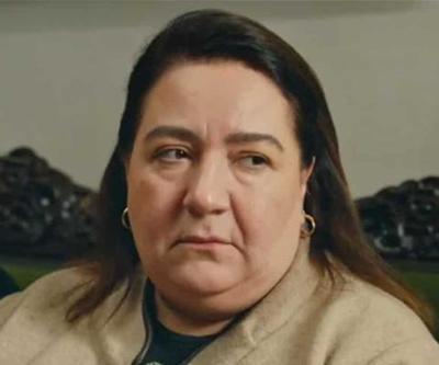 Doğduğun Ev Kaderindir Sultan kimdir, gerçek adı ne Hülya Duyar kaç yaşında, hangi dizilerde oynadı
