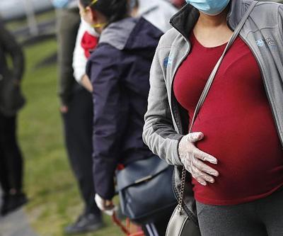 Covid-19 hamile ve yeni doğanlar için bilinenden daha riskli