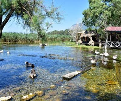 NASAnın paylaştığı Kadın Azmağında su seviyesi azaldı, insan girişi yasaklandı