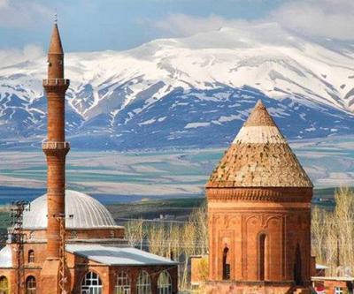 Ahlat Nerede, Nasıl Gidilir Ahlat Nereye Bağlı, Ahlat Hakkında Bilinmesi Gerekenler