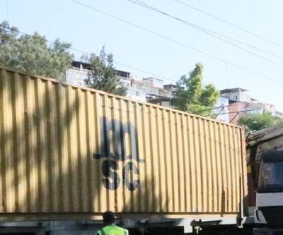 İzmirde İZBAN seferleri aksadı