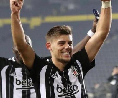 Francisco Monteronun bonservisinin yarısı alındı