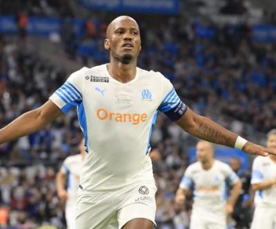 Drogba ve Samir Nasri maça damga vurdu