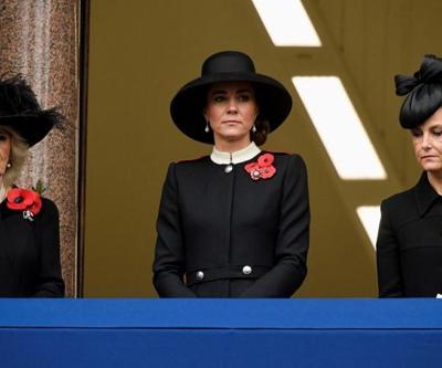 Taht sıralamasında değişiklik mi olacak Törende Kraliçe II. Elizabethin yerini Kate aldı