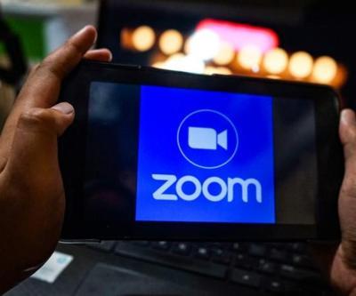 Hiç yüz yüze görüşmeyen çift, Zoom üzerinden evlendi